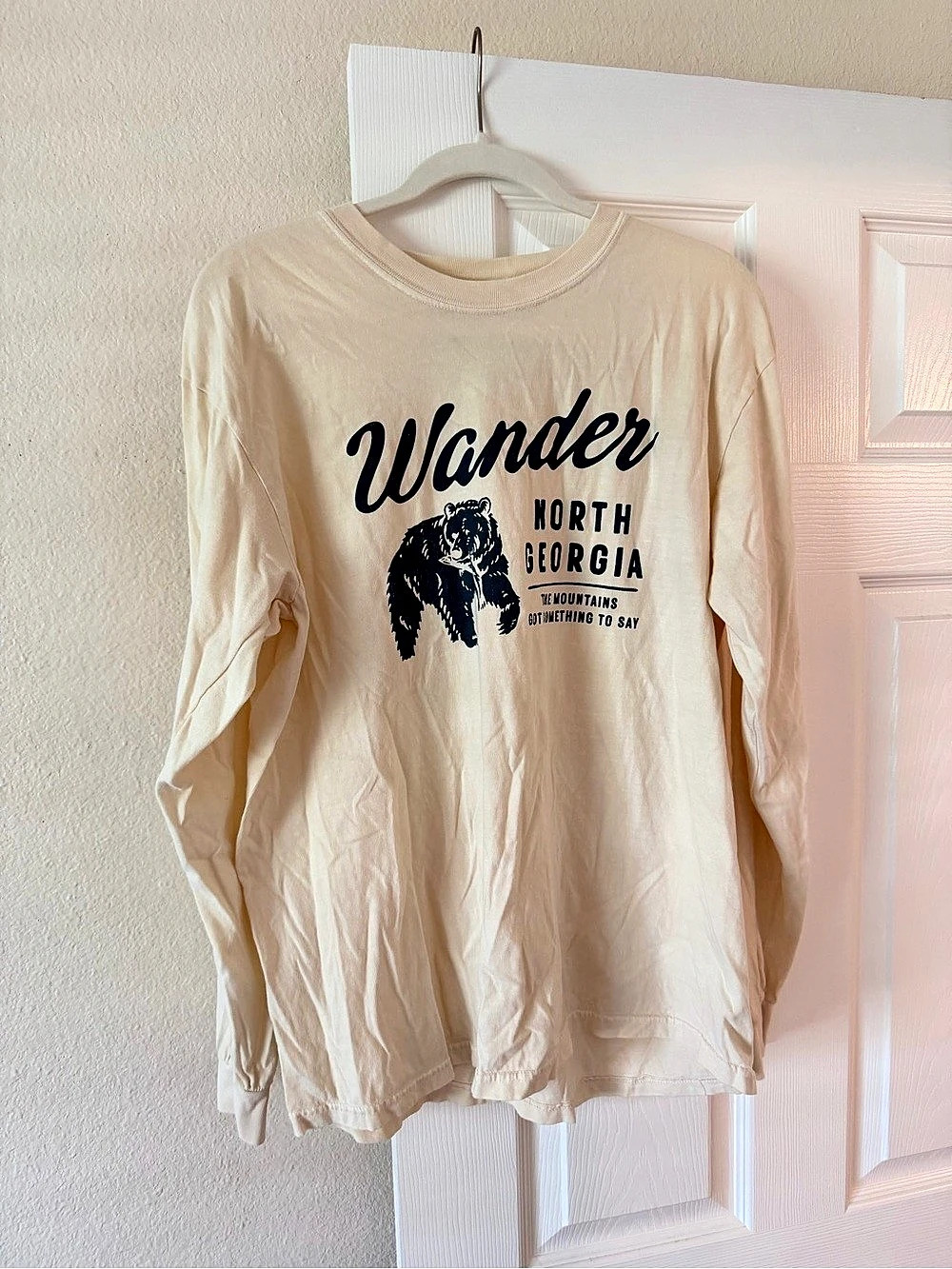 Wander North Georgia Wander Bear Long Sleeve Graphic Tee Cream & Black Large